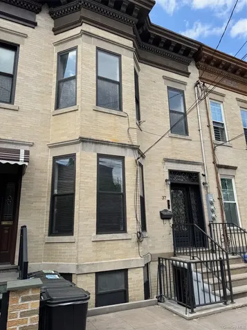 37 Apollo Street Brooklyn NY 11222