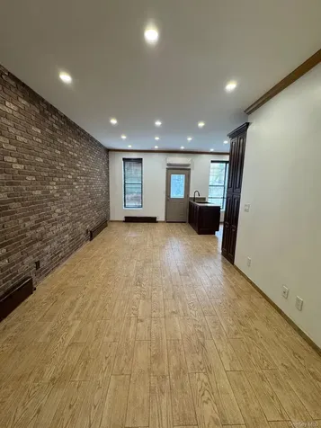 37 Apollo Street Brooklyn NY 11222