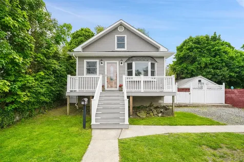 12 Harper Avenue Montrose NY 10548