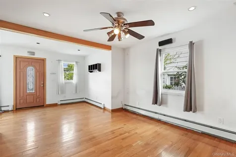 12 Harper Avenue Montrose NY 10548