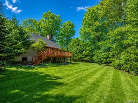 17 Sherwood Road Cortlandt Manor NY 10567