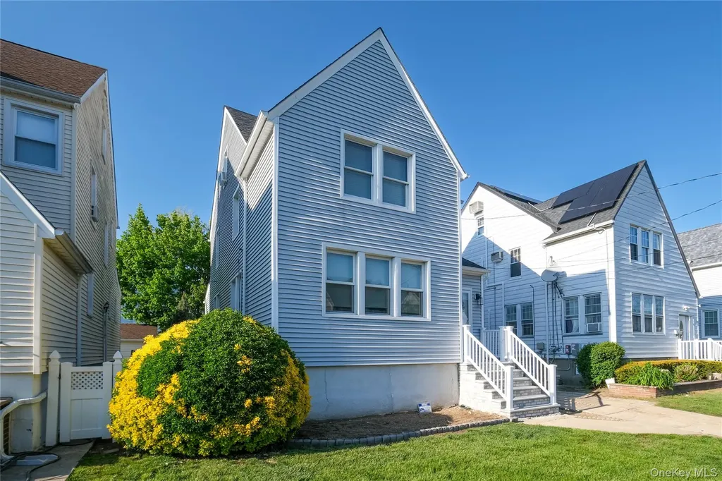 119 Munro Boulevard Valley Stream NY 11581