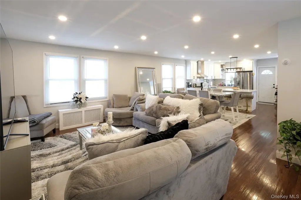 119 Munro Boulevard Valley Stream NY 11581