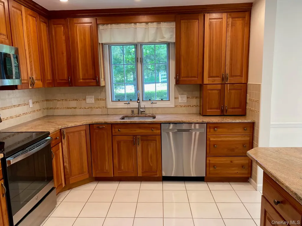 2106 Martingale Drive Carmel NY 10512