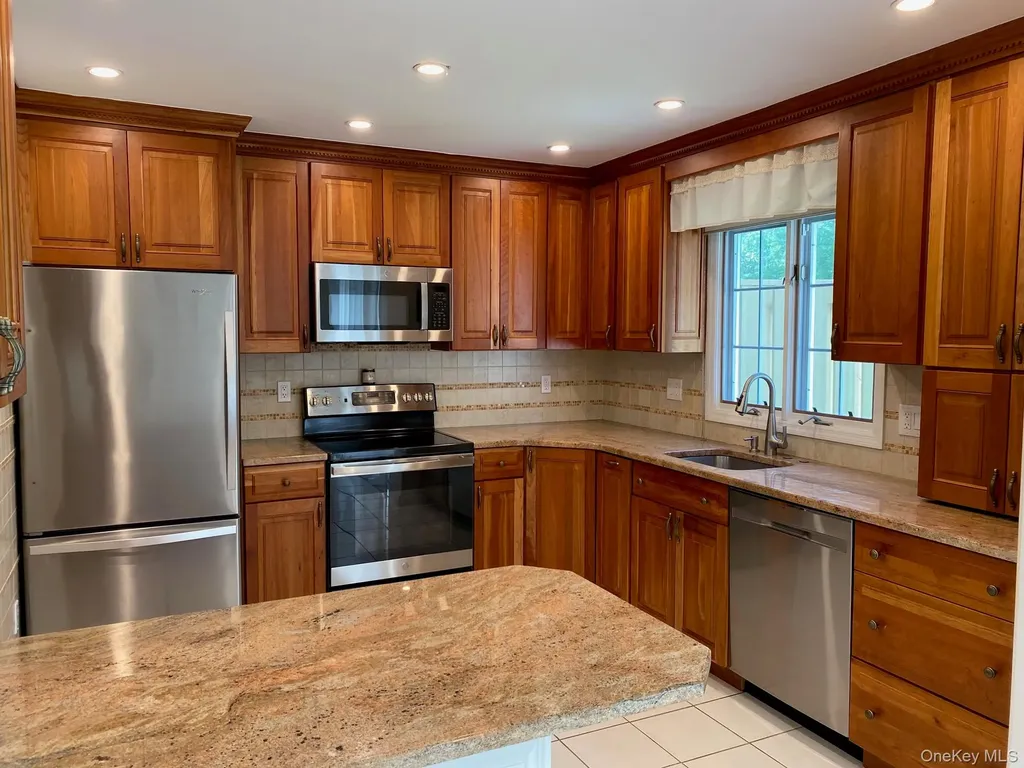 2106 Martingale Drive Carmel NY 10512