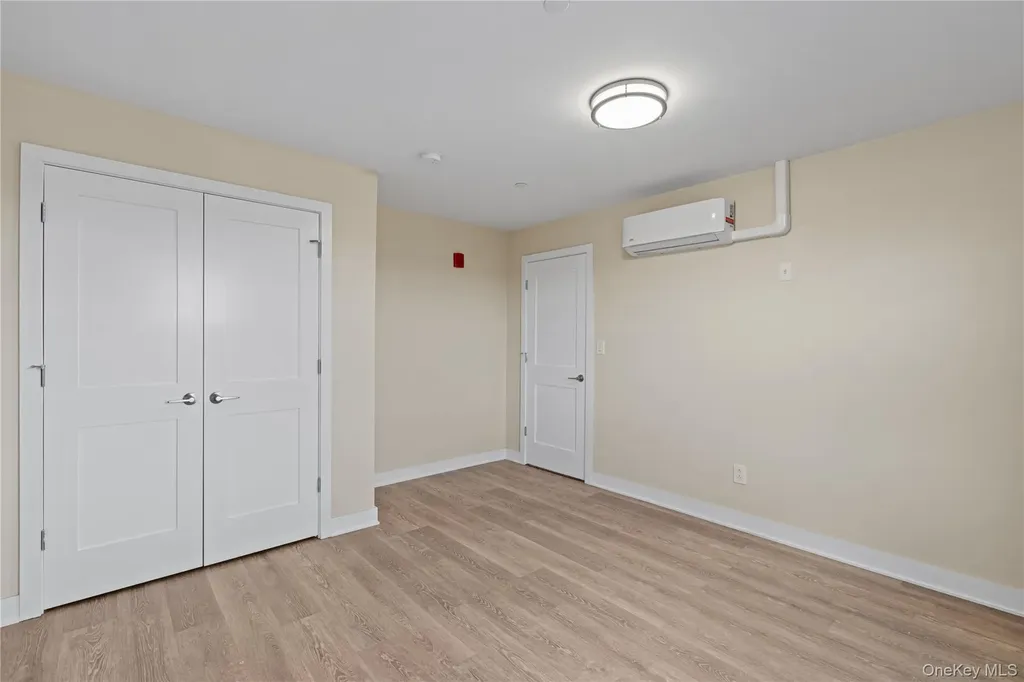135 Wakefield Avenue Yonkers NY 10704