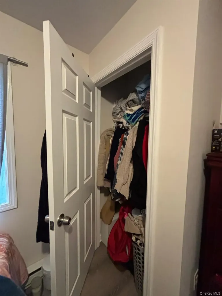 112 Maple Lane Medford NY 11763