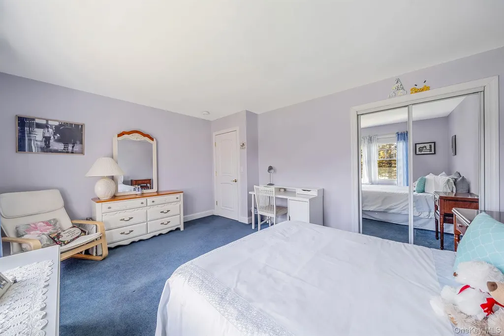 15 Maple Road Setauket NY 11733