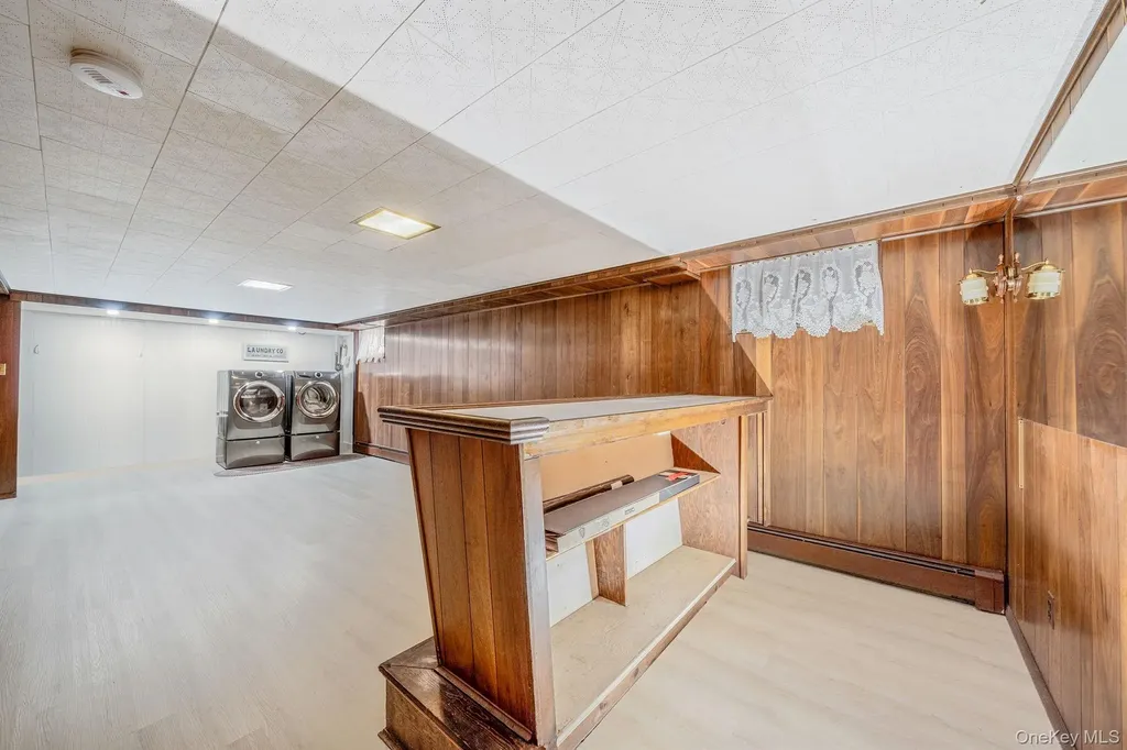 15 Maple Road Setauket NY 11733