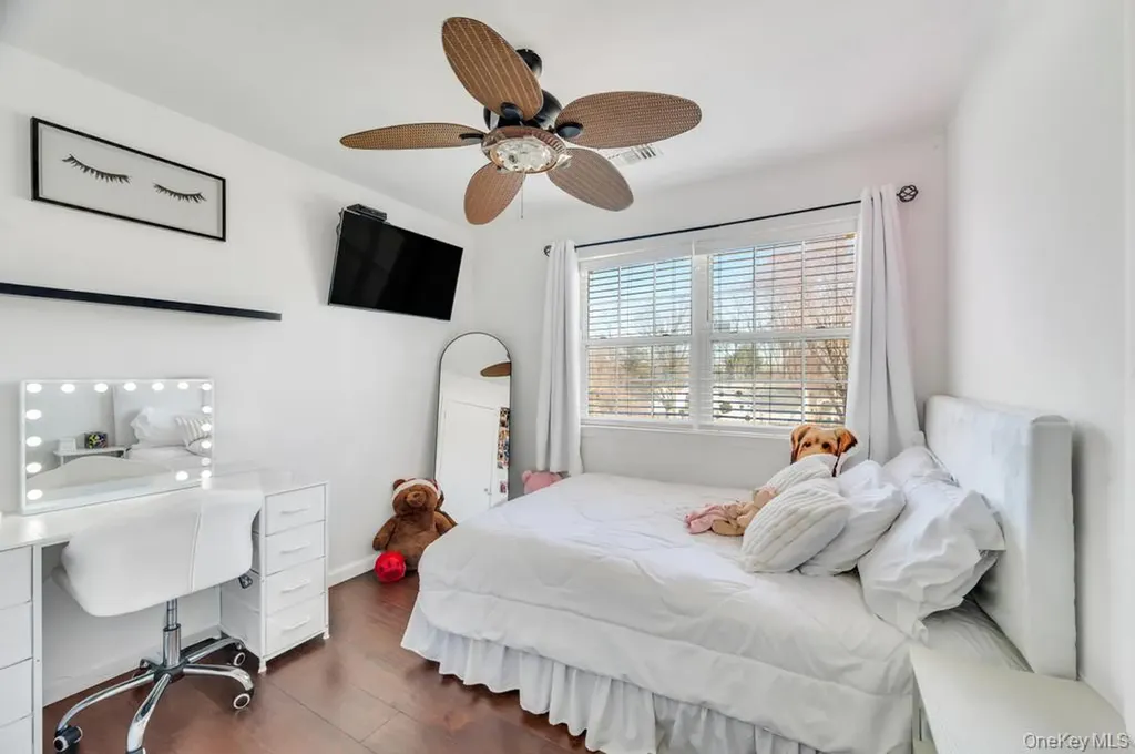 4 Beech Street Central Islip NY 11722