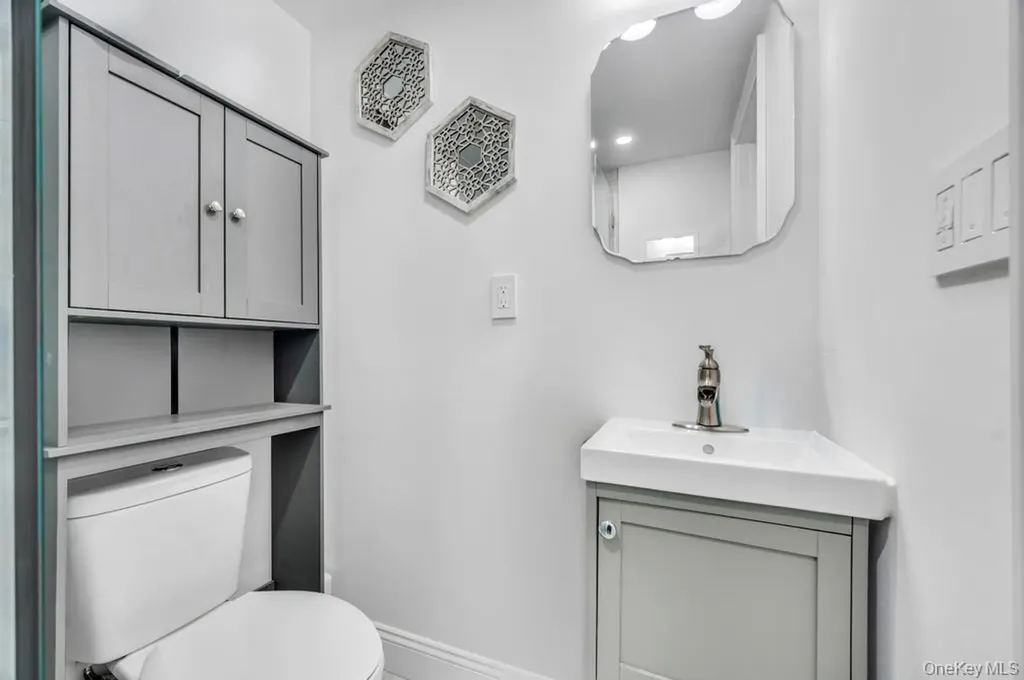 4 Beech Street Central Islip NY 11722