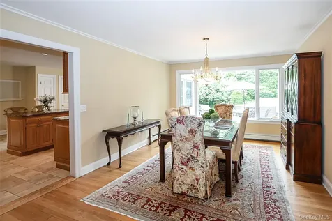 30 Todd Drive E Glen Head NY 11545