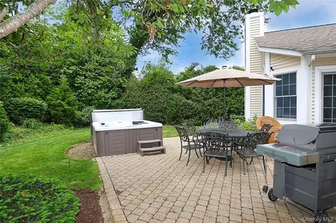 30 Todd Drive E Glen Head NY 11545