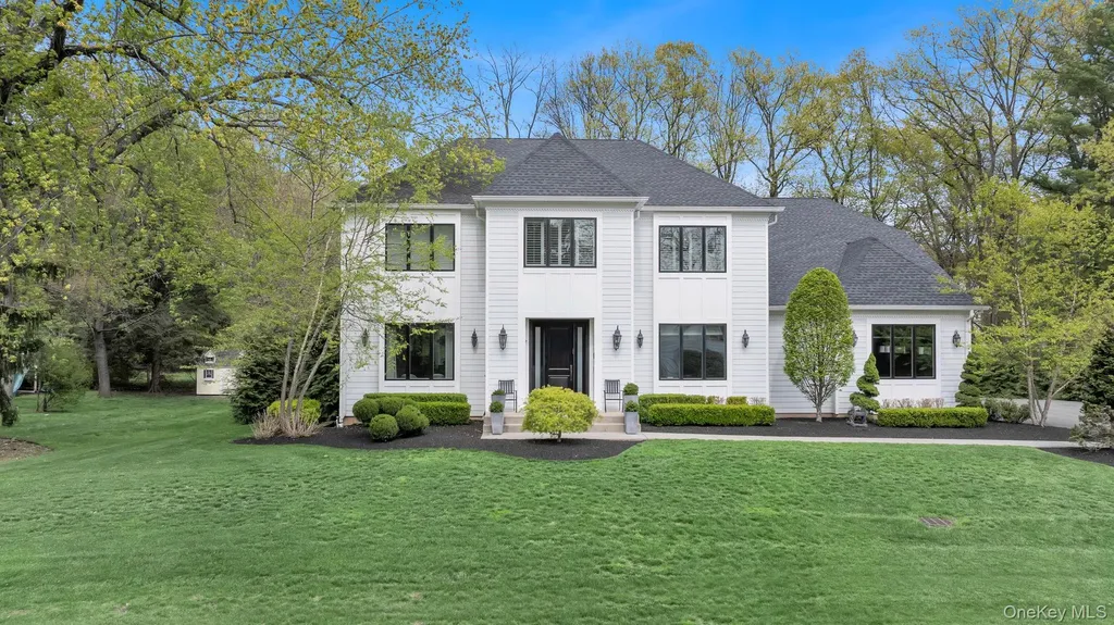 12 Dalewood Drive Suffern NY 10901