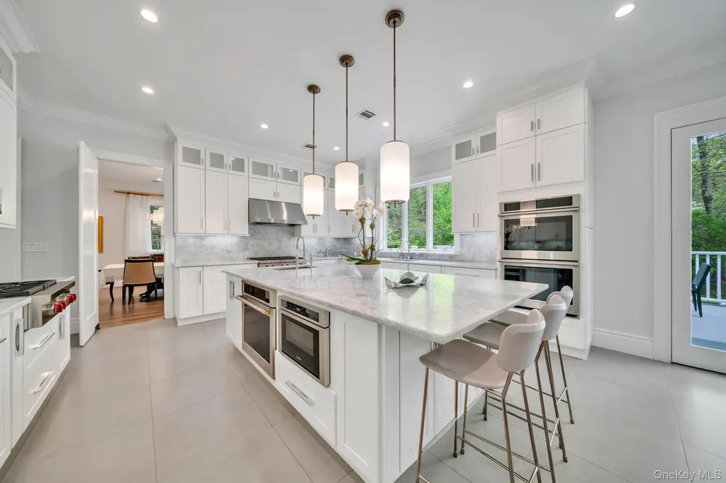12 Dalewood Drive Suffern NY 10901