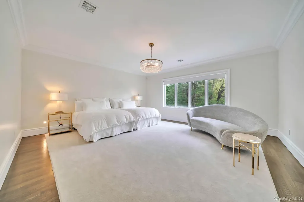 12 Dalewood Drive Suffern NY 10901