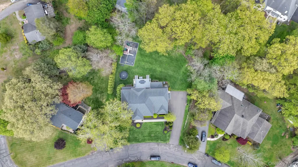 12 Dalewood Drive Suffern NY 10901