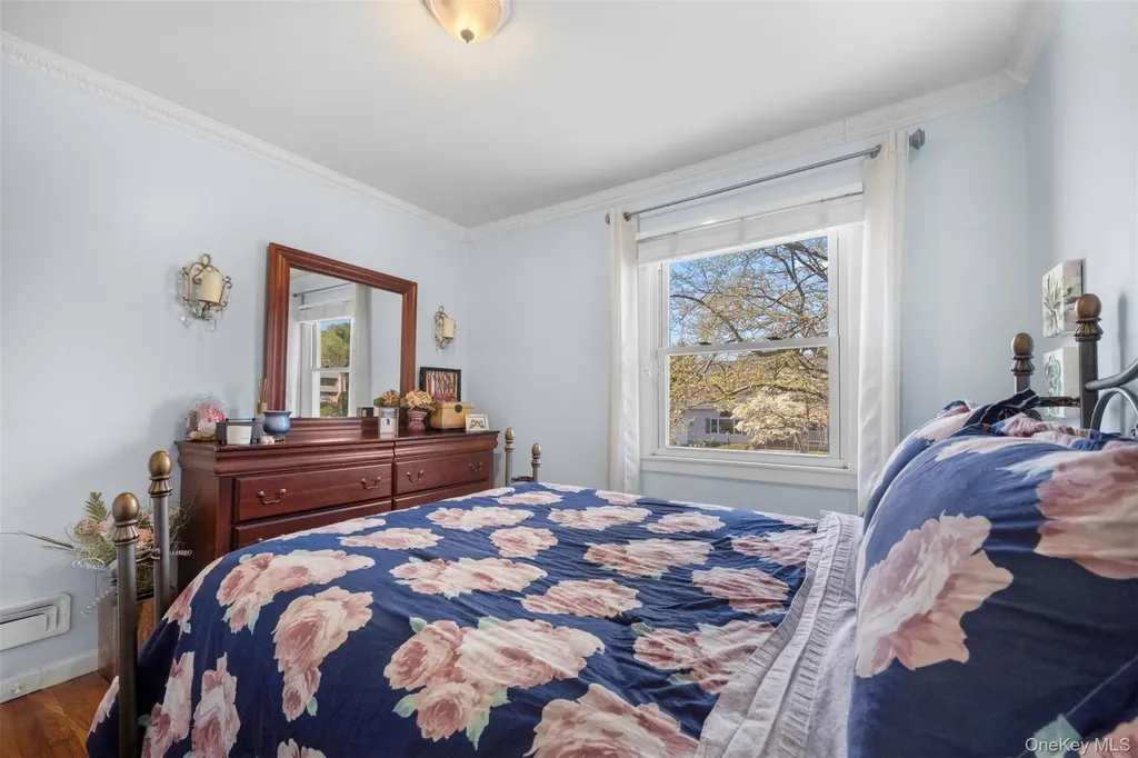 6 Linford Lane Melville NY 11747