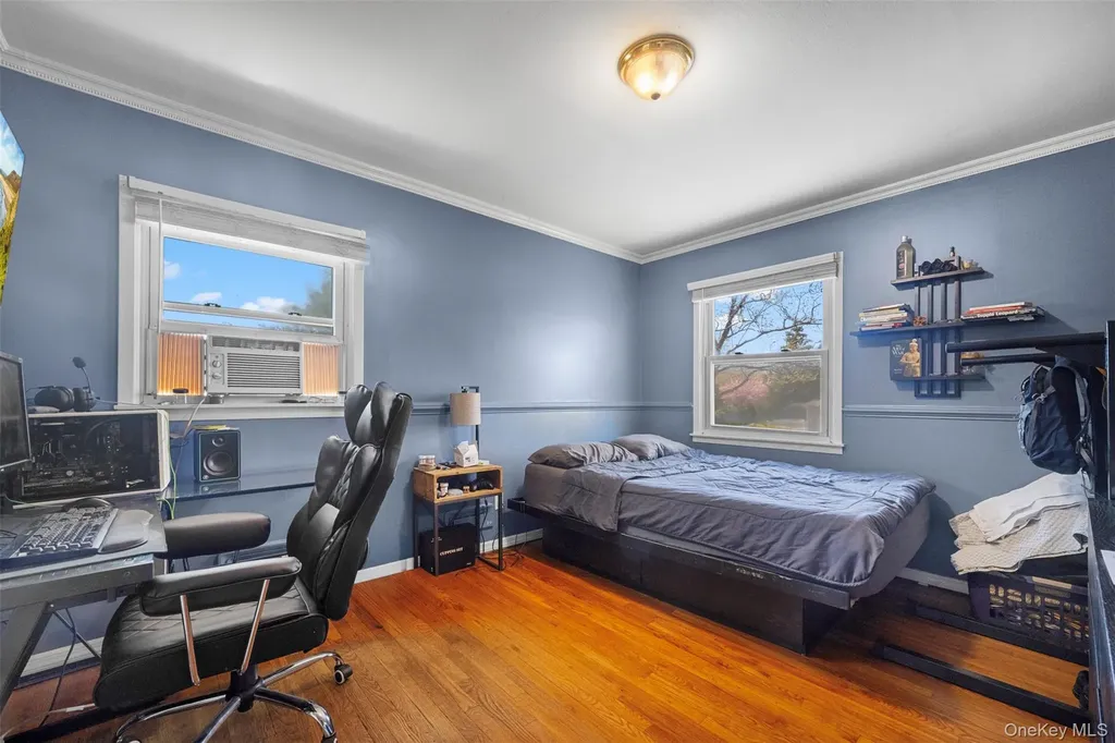 6 Linford Lane Melville NY 11747