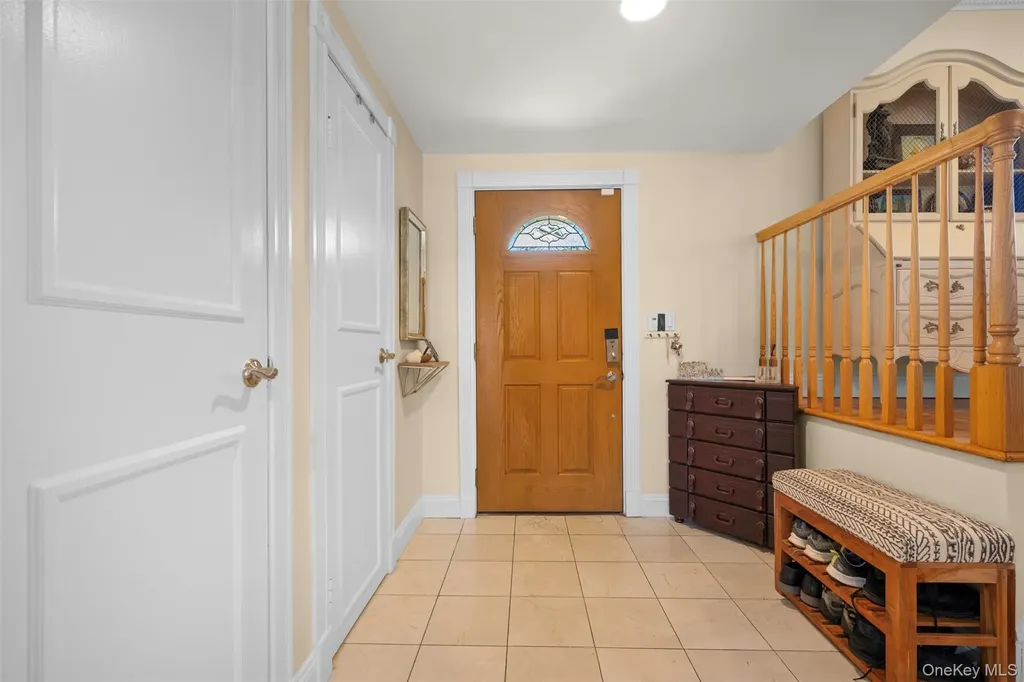 6 Linford Lane Melville NY 11747