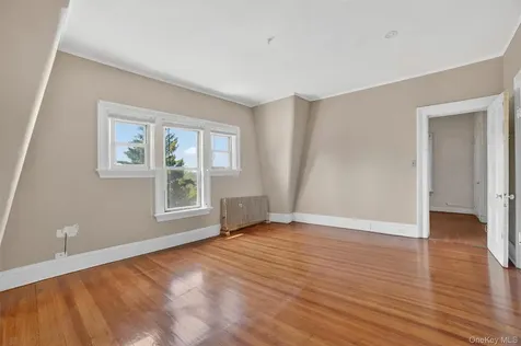 354 Palisade Avenue Yonkers NY 10703
