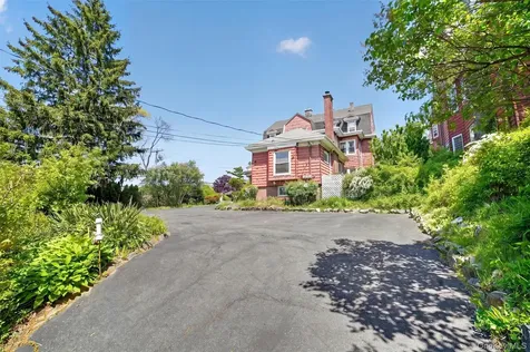 354 Palisade Avenue Yonkers NY 10703