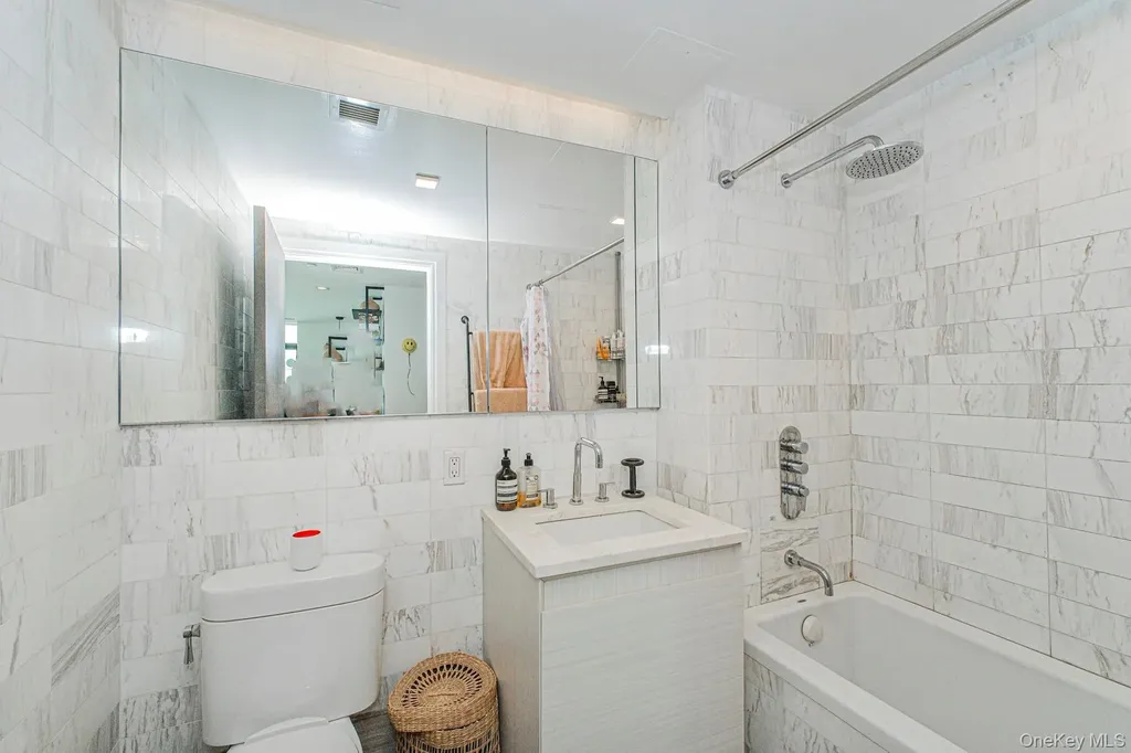 554 4th Avenue Brooklyn NY 11215