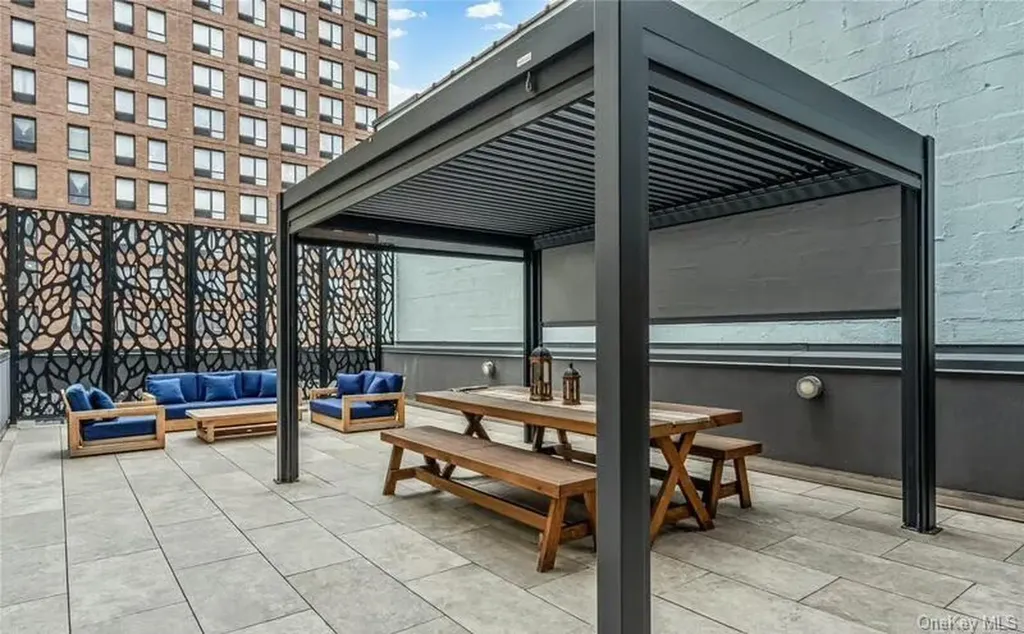 554 4th Avenue Brooklyn NY 11215
