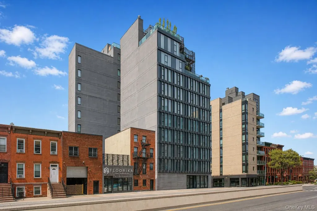 554 4th Avenue Brooklyn NY 11215