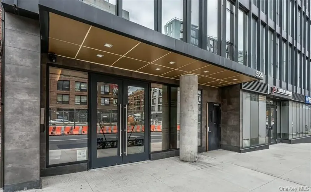 554 4th Avenue Brooklyn NY 11215