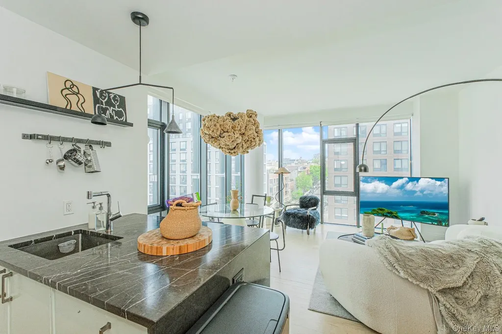 554 4th Avenue Brooklyn NY 11215