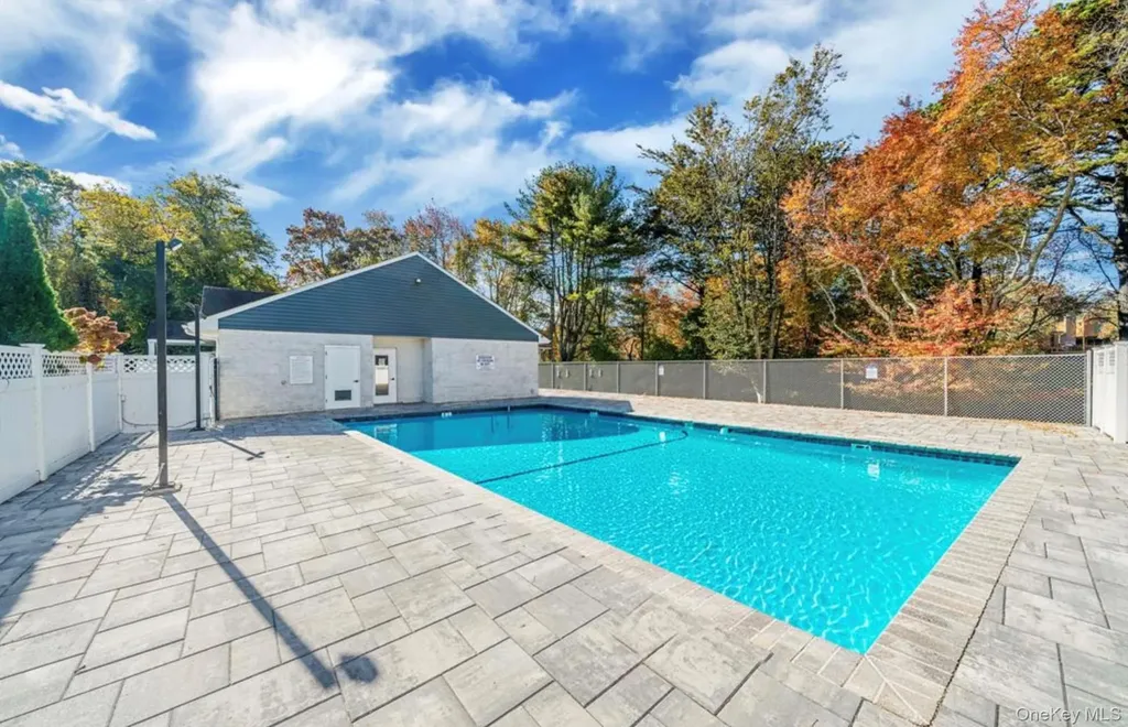 40 West 4 Street Patchogue NY 11772