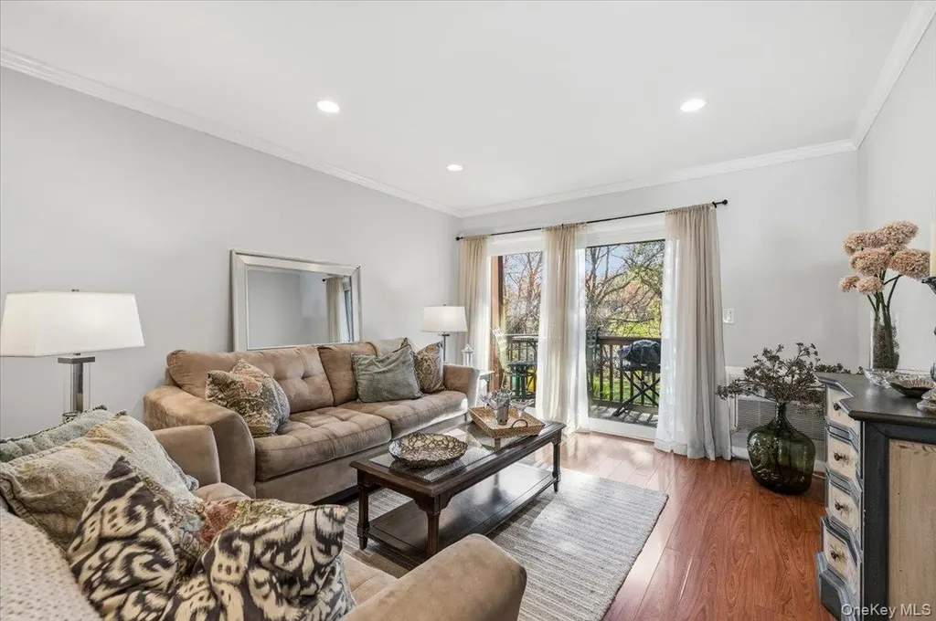 40 West 4 Street Patchogue NY 11772
