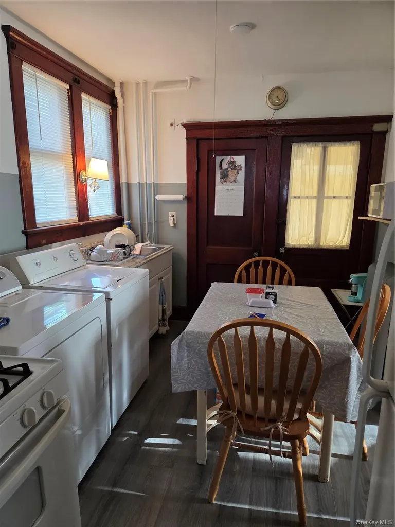 423 3rd Street Newburgh NY 12550