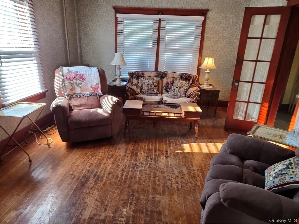 423 3rd Street Newburgh NY 12550