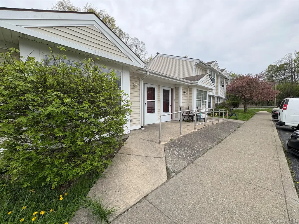 32 Palmer Avenue Middletown NY 10940
