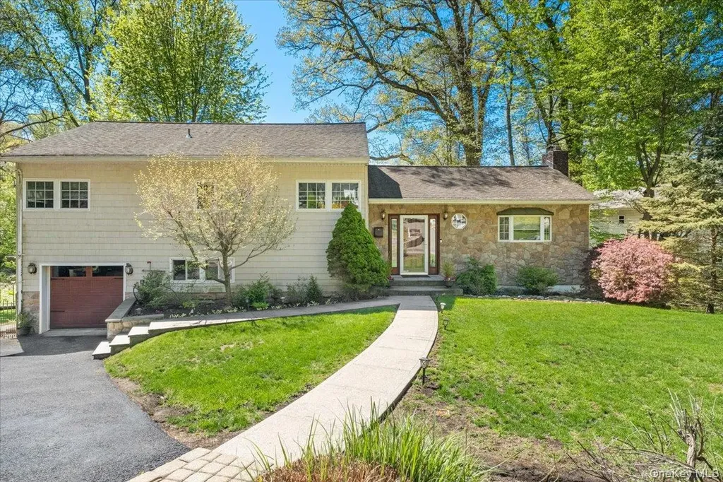 3 Markwood Place Ardsley NY 10502