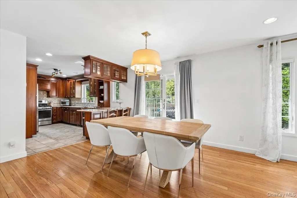 3 Markwood Place Ardsley NY 10502