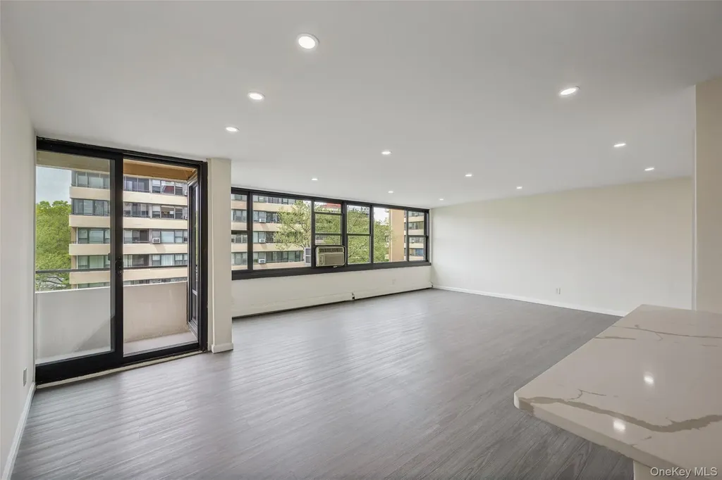 166-35 9th Avenue Beechhurst NY 11357