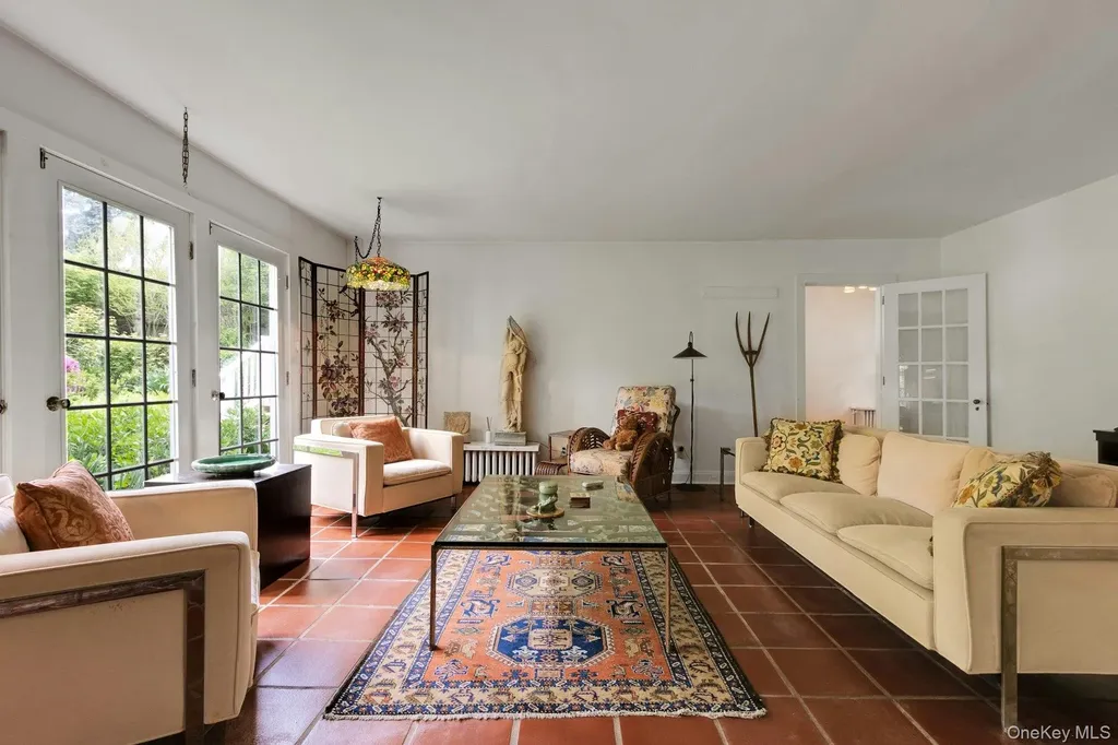32 Laveta Place Nyack NY 10960