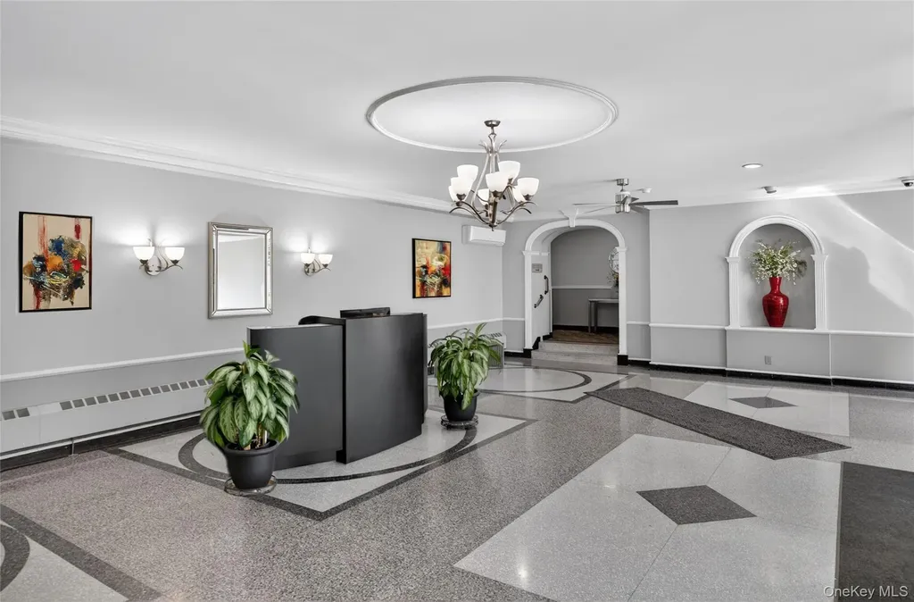 177 E Hartsdale Hartsdale NY 10530