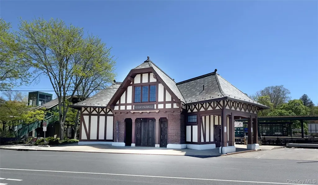 177 E Hartsdale Hartsdale NY 10530