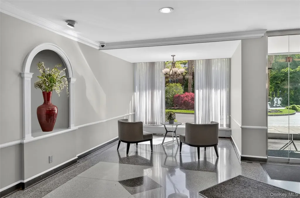 177 E Hartsdale Hartsdale NY 10530