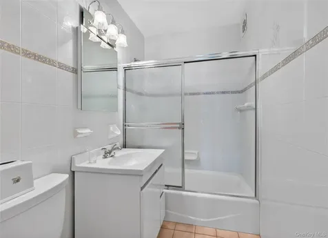 177 E Hartsdale Hartsdale NY 10530