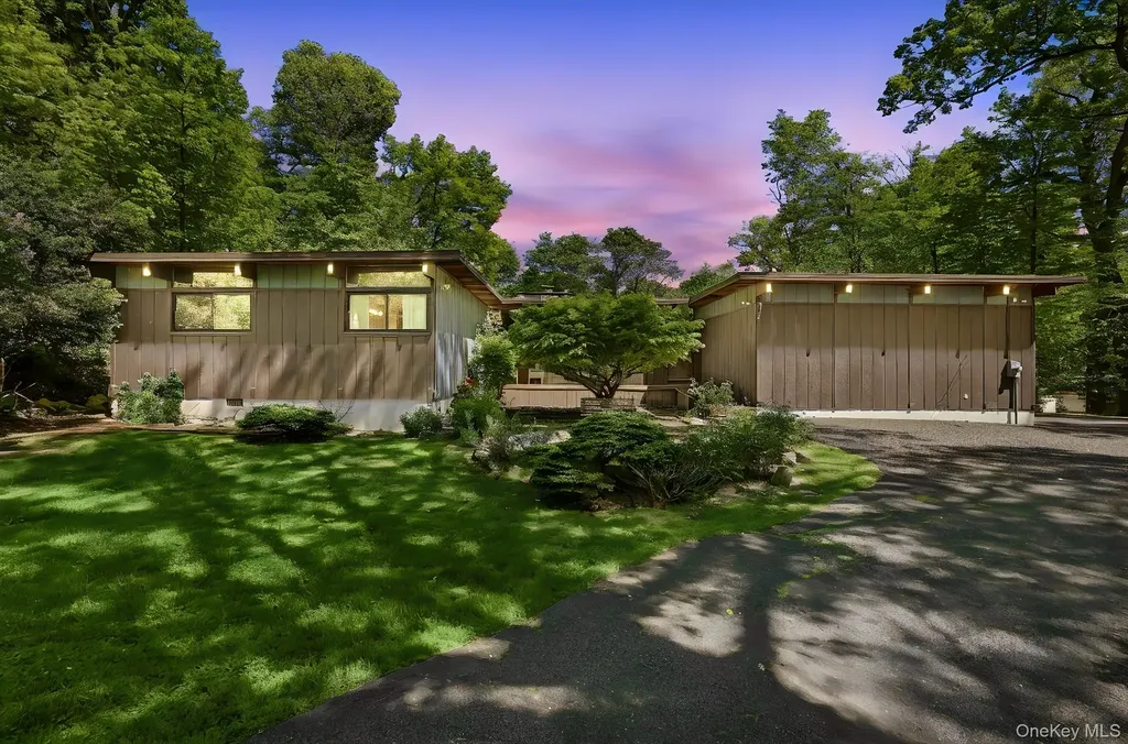 51 Eastern Drive Ardsley NY 10502