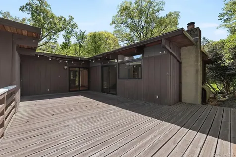 51 Eastern Drive Ardsley NY 10502