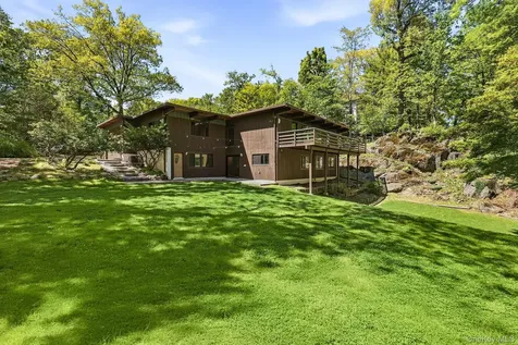 51 Eastern Drive Ardsley NY 10502