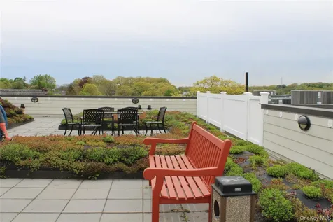 225 Stanley Avenue Mamaroneck NY 10543
