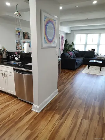 225 Stanley Avenue Mamaroneck NY 10543
