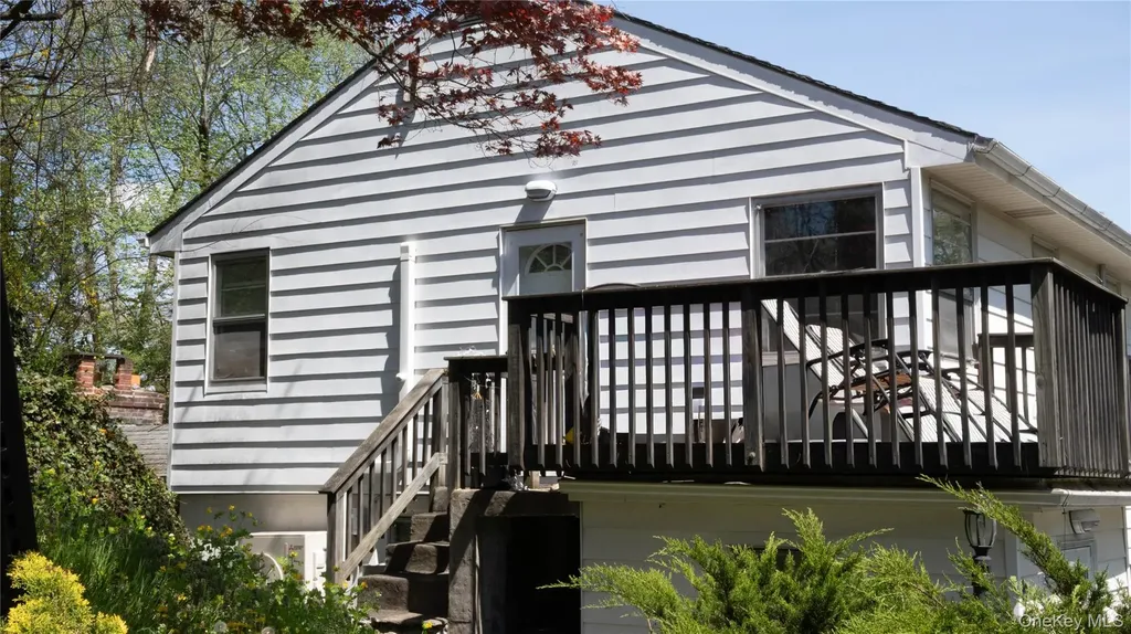 72 Johnson Street Lake Peekskill NY 10537